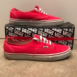 Vans Authentic in fire red